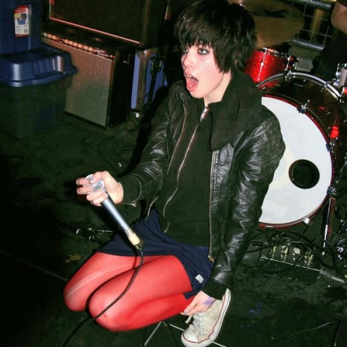 alice glass. Alice Glass is 1/2 of the